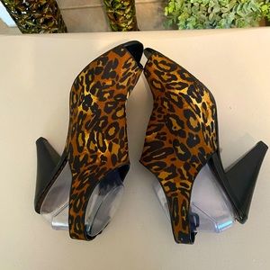 A Favorite Barely Worn Animal Print, Open-toe Sling Backs by J. Renee.